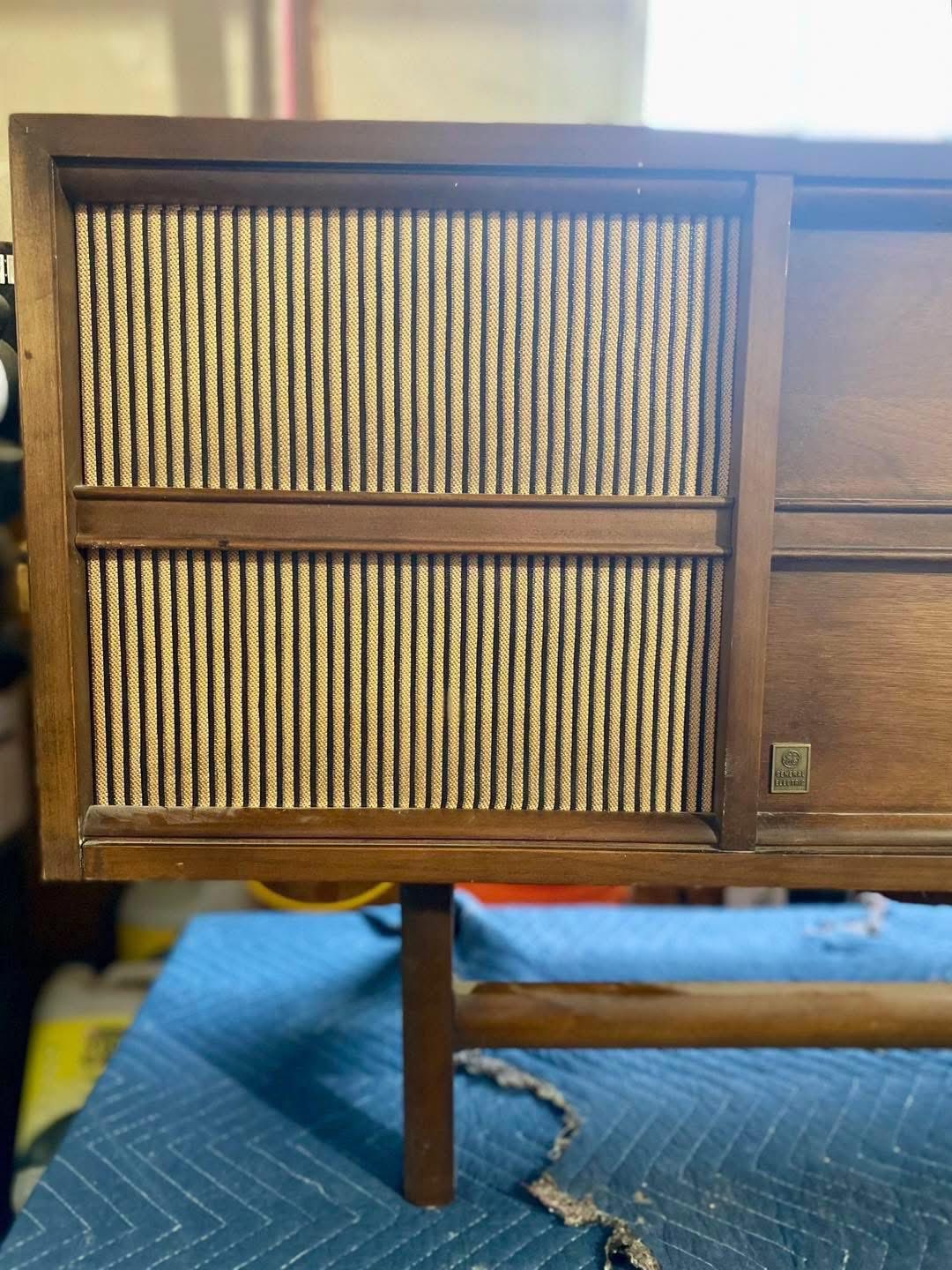 1965 Lowboy ($999.00 USD)