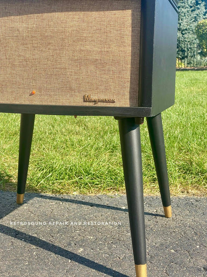 Magnavox Record Player