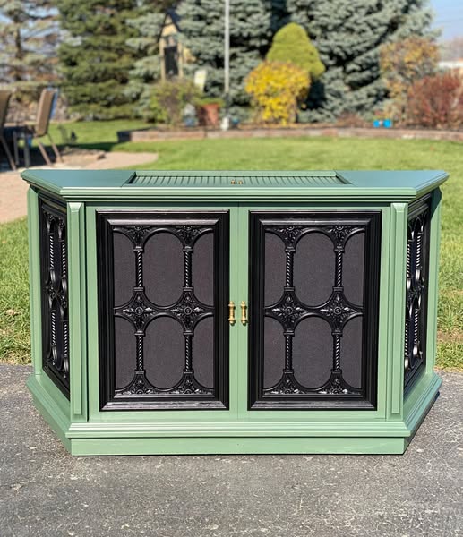 Magnavox - "the Hulk"