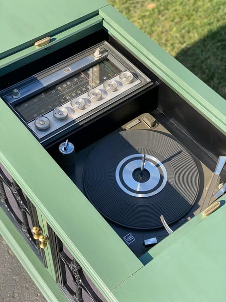 Magnavox - "the Hulk"