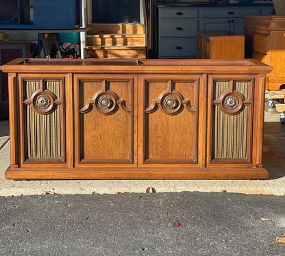 Magnavox - "Grey Beast"