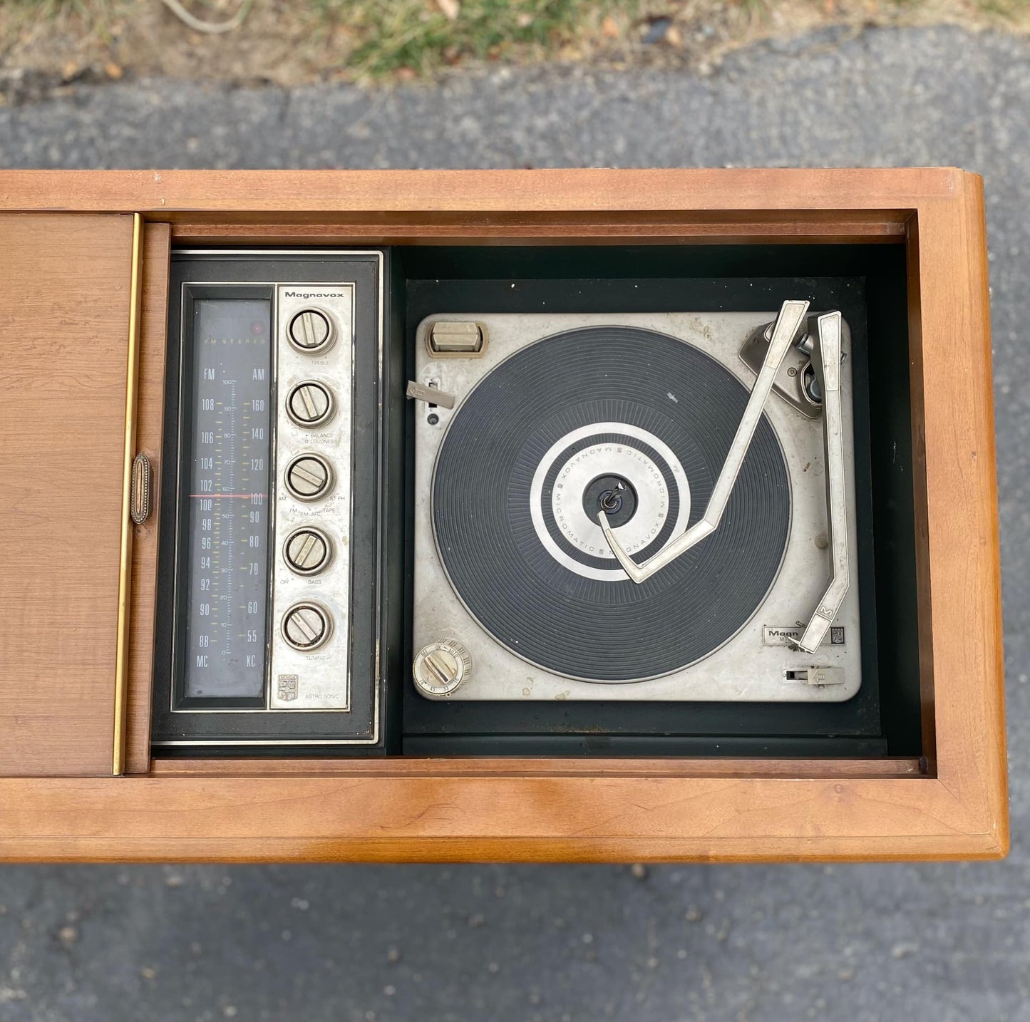 Magnavox 1P3612 ($575.00 USD)