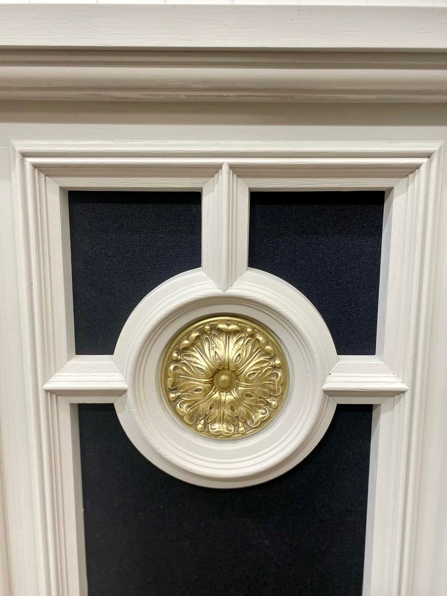 Magnavox - "Grey Beast"