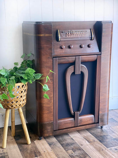 Old Truetone, with a more modern Record Changer