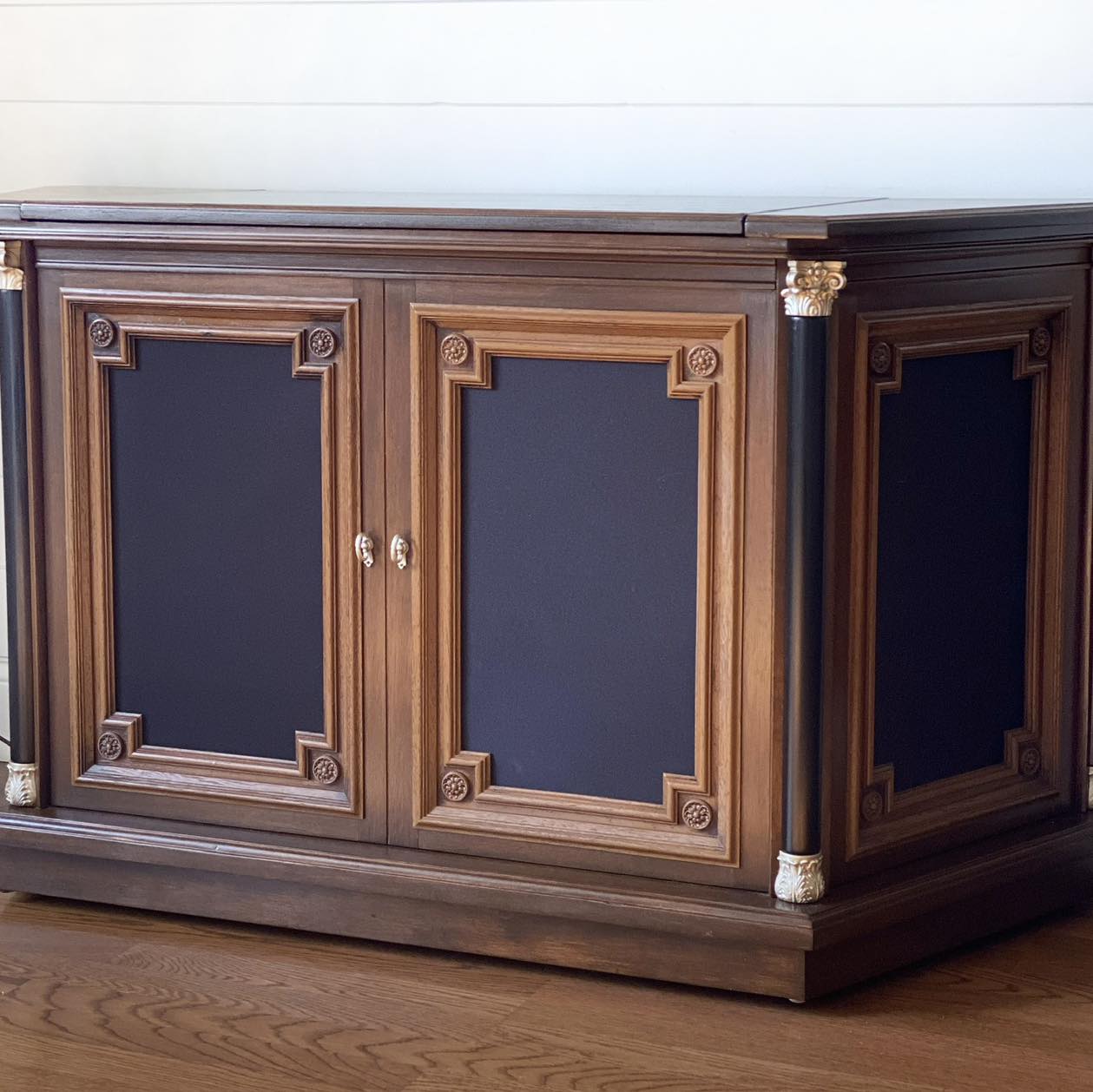 Magnavox - Credenza