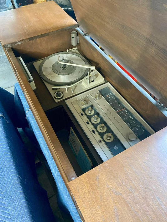 1965 Lowboy ($999.00 USD)