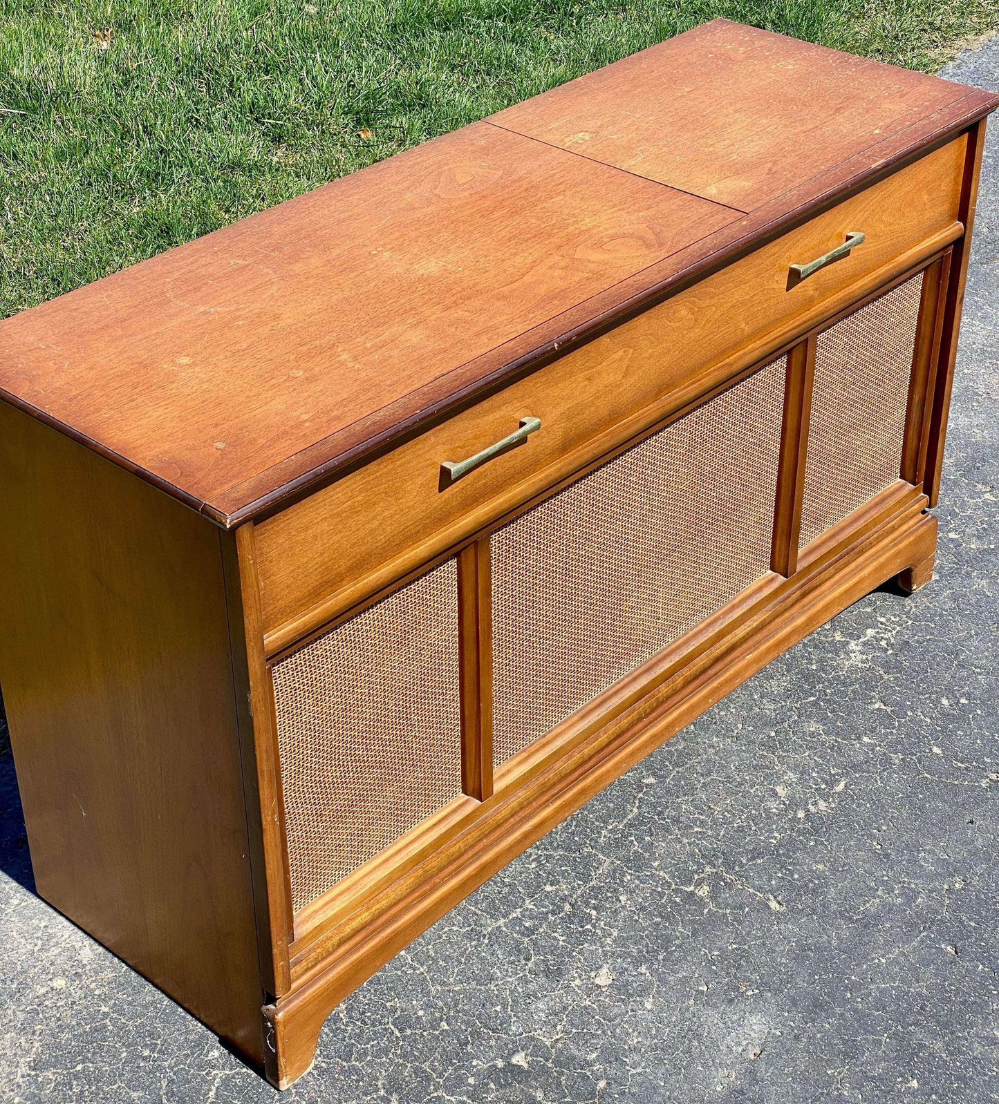 1960's Philco ($1,100.00 USD)