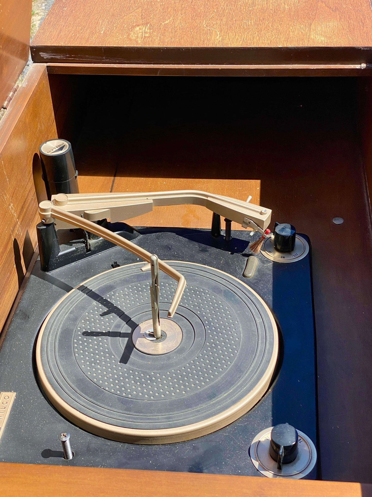 1960's Philco ($1,100.00 USD)