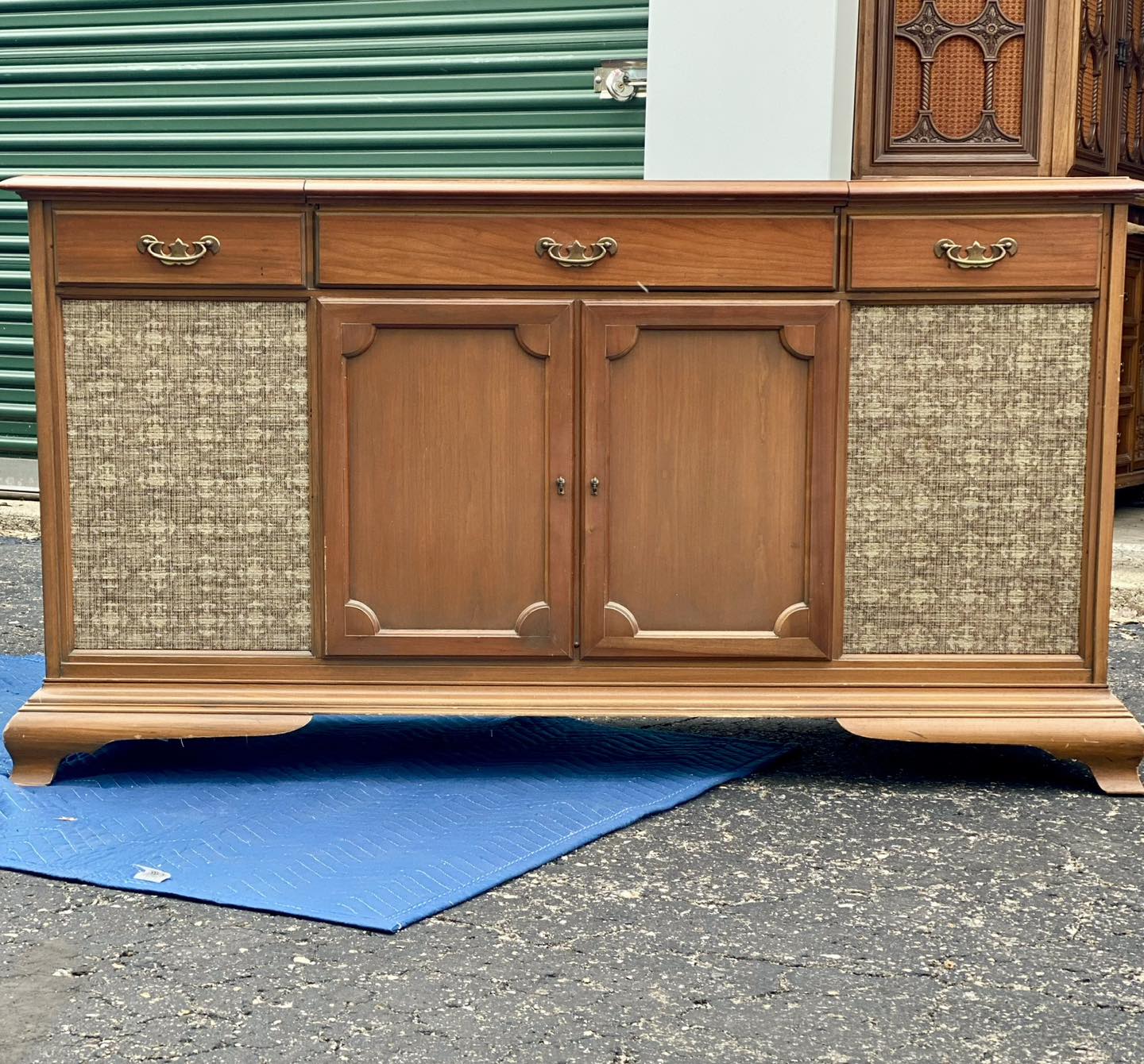 General Electric ($1,100.00 USD)