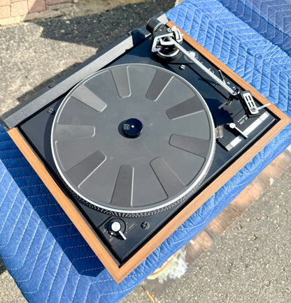 Dual 521 Fully Automatic Belt-Drive Turntable
