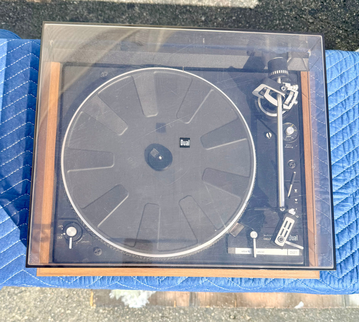 Dual 521 Fully Automatic Belt-Drive Turntable