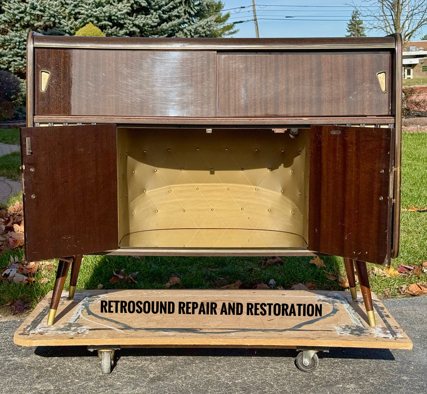 Blaupunkt Barcelona 42953 ($3,000.00 USD)