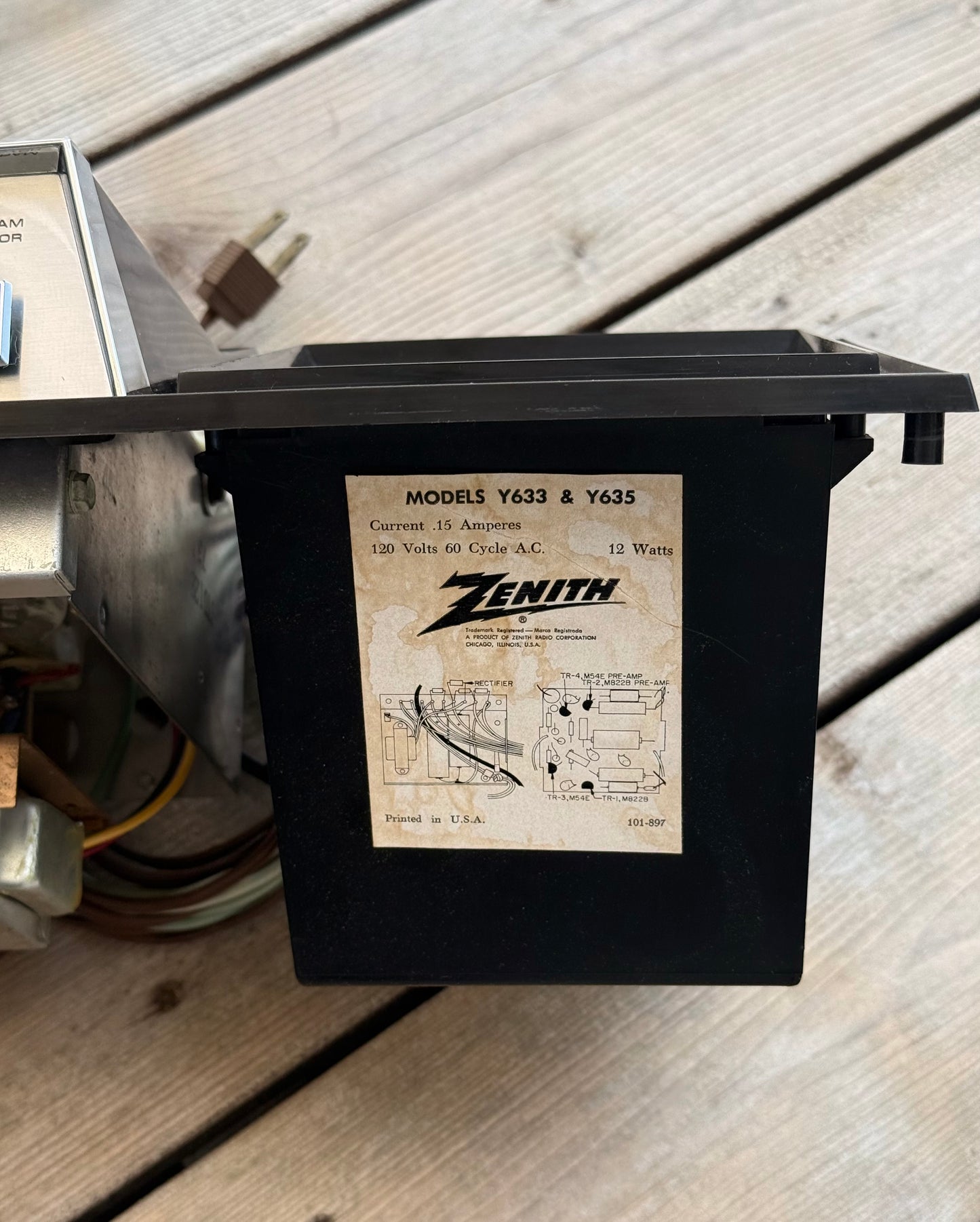 Vintage Zenith Solid State 8-Track Tape Player (Model Y633 / Y635) – Fully Restored